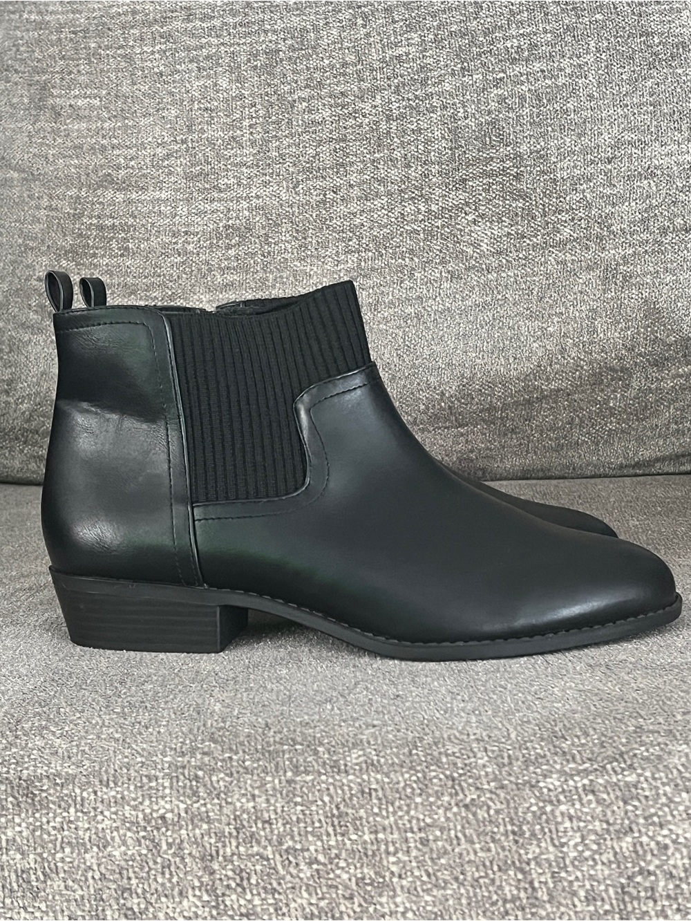 NWT Torrid Women’s Black Textured Ankle Booties Size 10.5  Wide Cuff Zip Boots